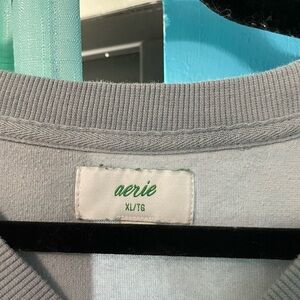blue-grey Aerie velvet material crewneck